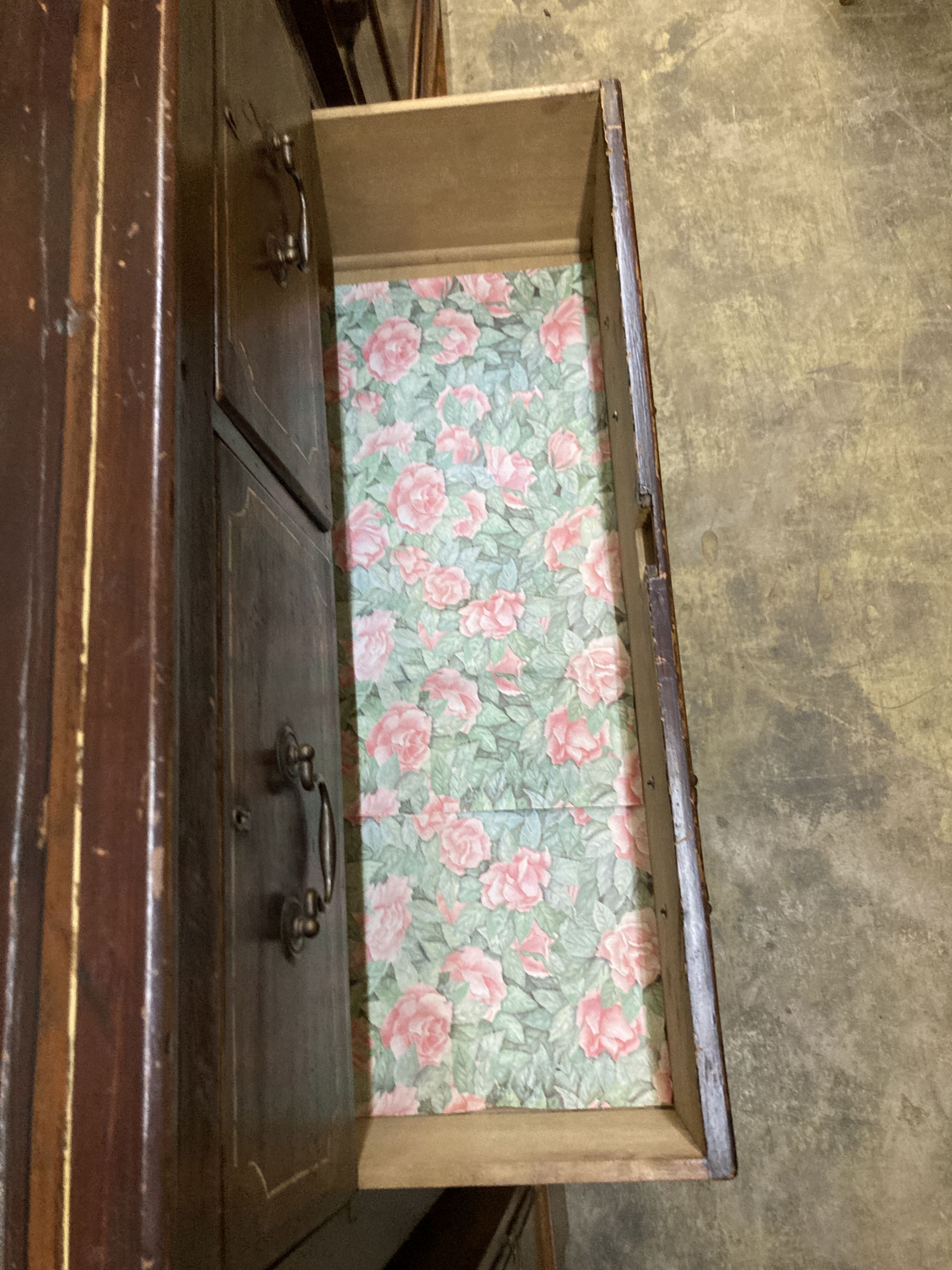 A Victorian painted pine chest of drawers, width 86cm, depth 44cm, height 92cm